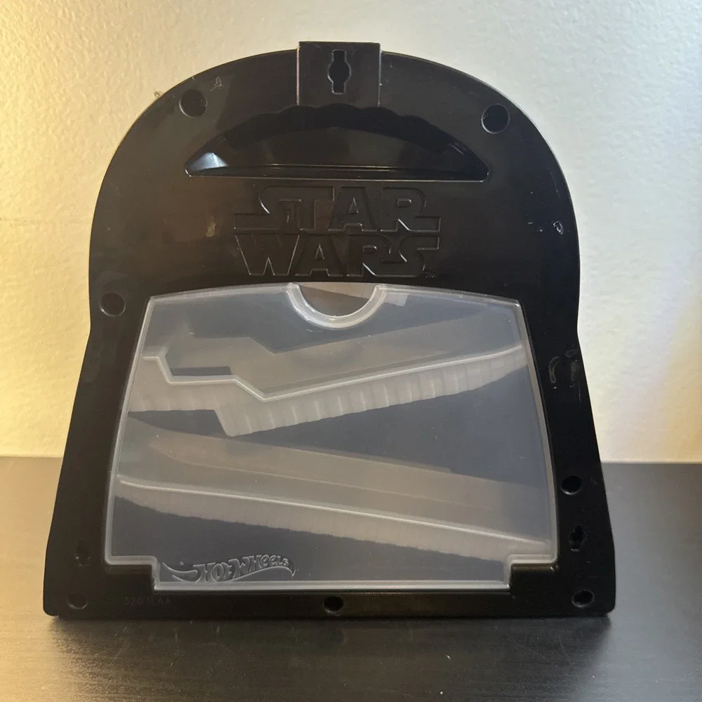 Hot Wheels Star Wars Darth Vader Battle Rollers‎ Store & Go Play Case